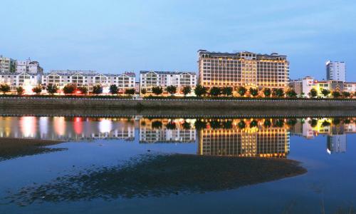 河源干洗店投資選擇威特斯洗衣大品牌