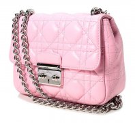 專屬于十二星座的奢侈品包包,我是迪奧,你是哪個(gè)?