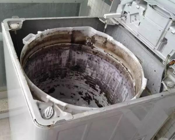 敲重點(diǎn):洗衣機(jī)都用錯(cuò)啦?5大洗衣誤區(qū),趕緊看看你中幾條