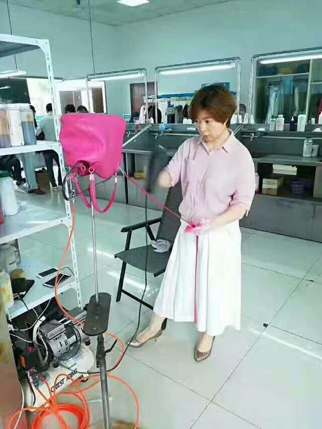 真皮包包為什么貴?威特斯服務(wù)特斯