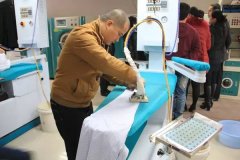 怎么選擇干洗店加盟品牌呢