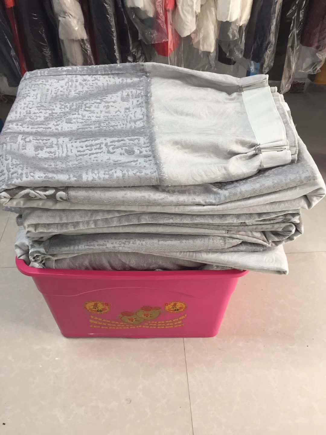 加盟干洗店投資毛利:加盟威特斯收獲人生財(cái)富