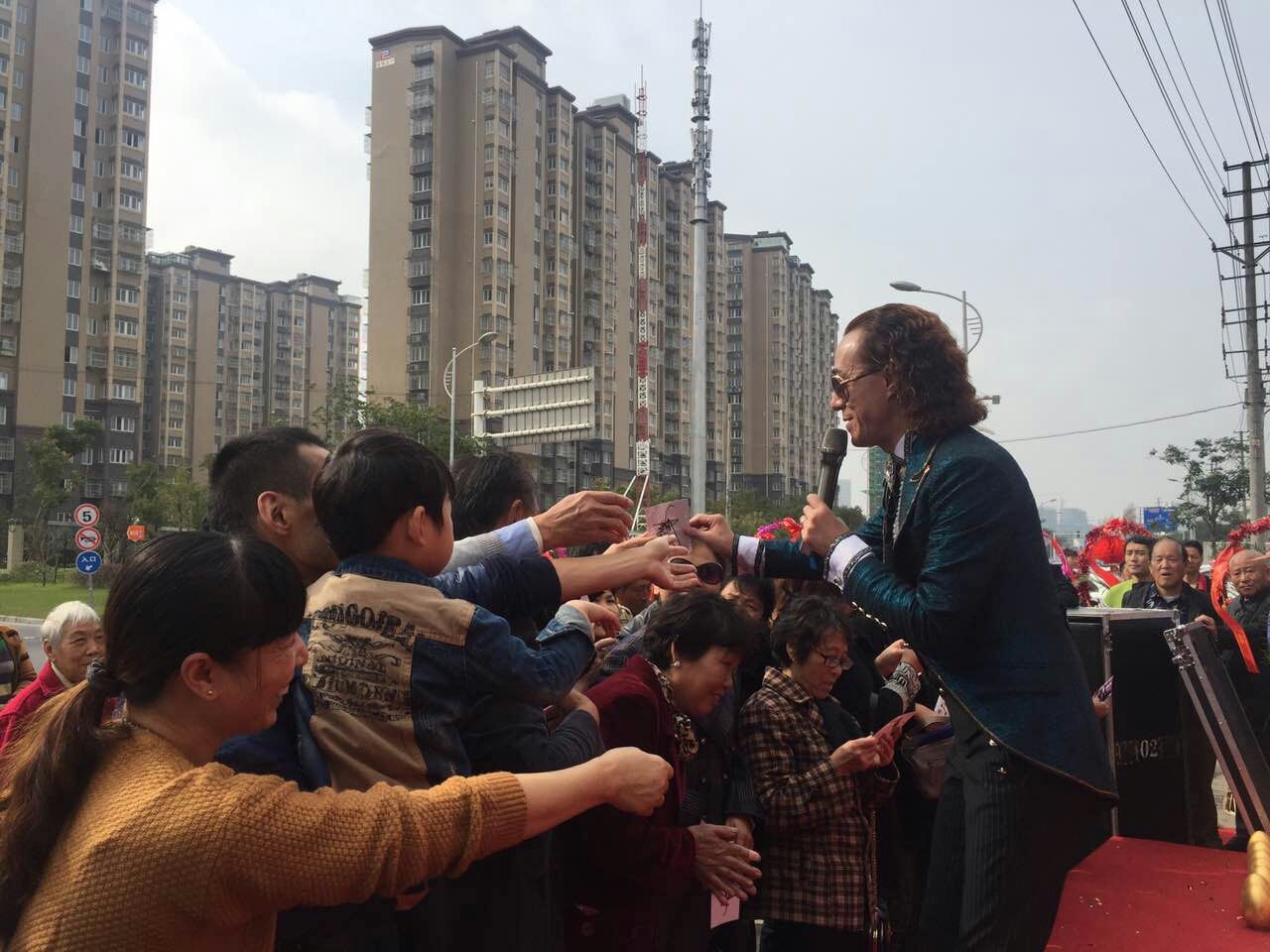 干洗店想賺錢要做好技術(shù)和服務