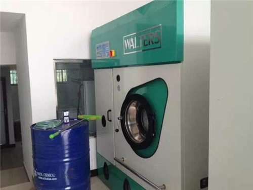 加盟干洗店怎樣購(gòu)買(mǎi)設(shè)備？