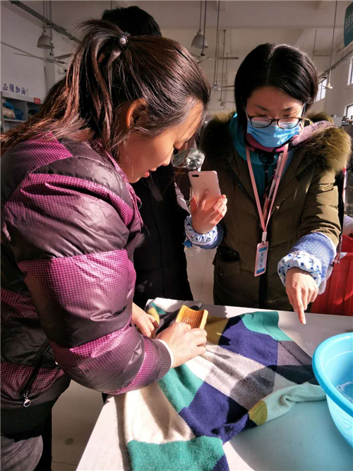 開干洗店需要學習哪些技術？威特斯技術好